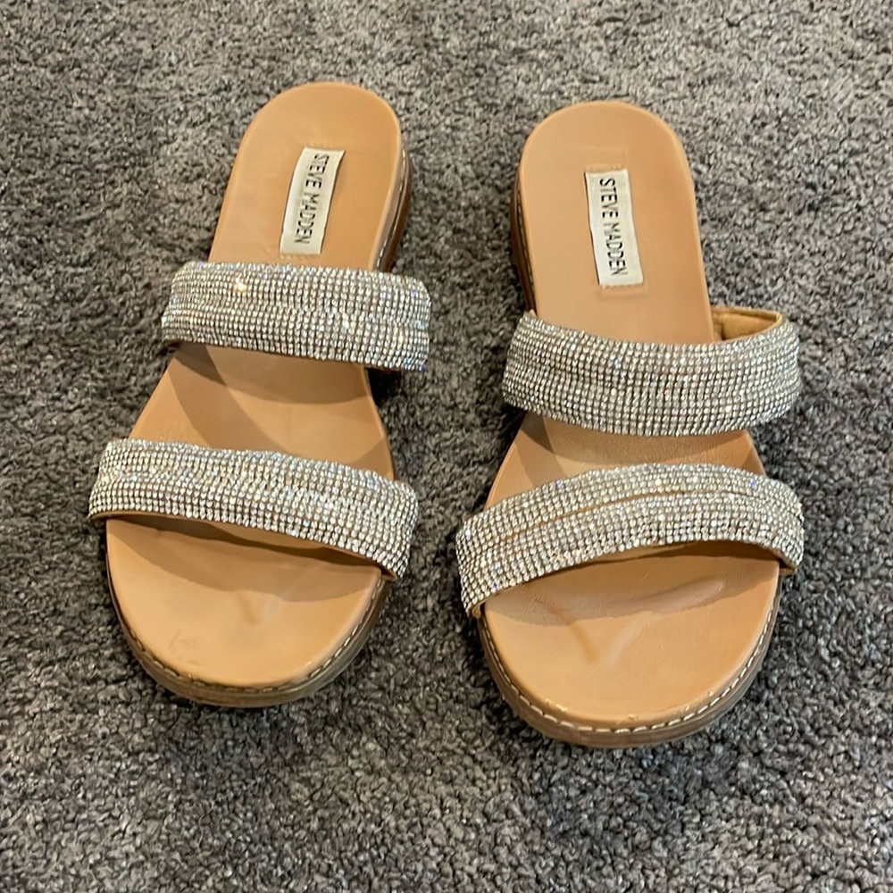 Steve Madden Tan Slide Sandals with Rhinestone Embellishment Straps